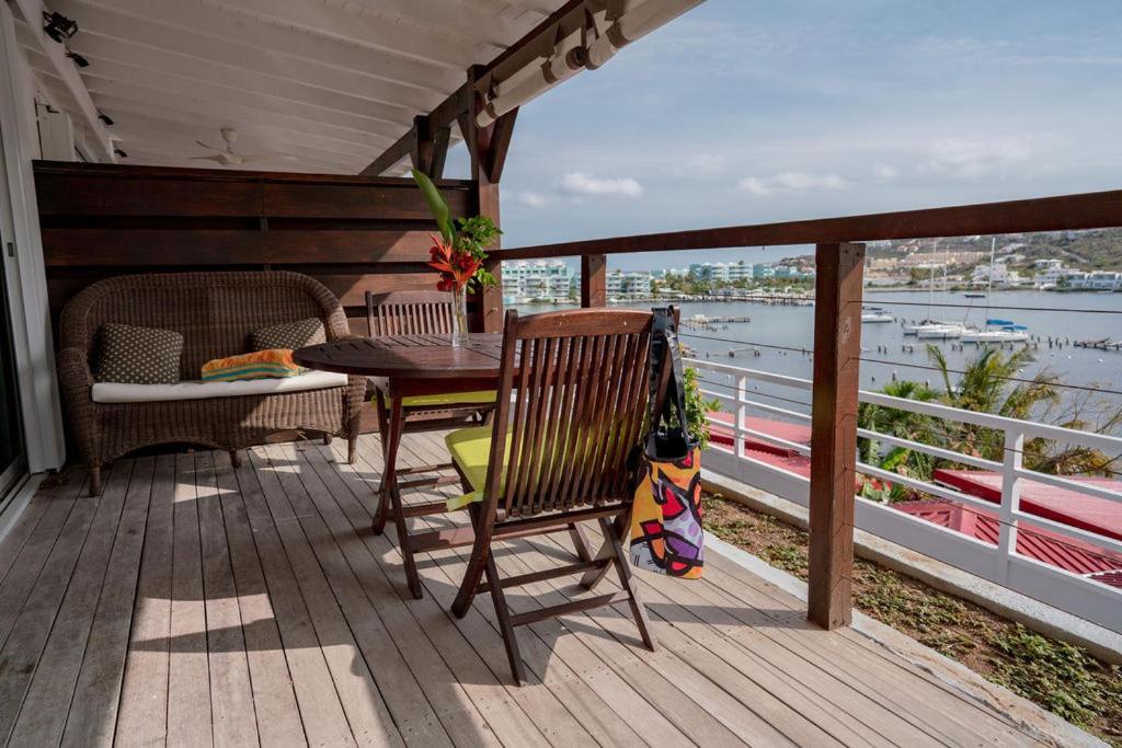 Les Balcons D'Oyster Pond Ξενοδοχείο Quarter of Orleans Εξωτερικό φωτογραφία